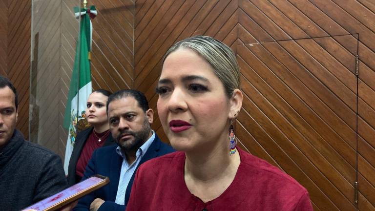 La Alcaldesa de Mazatlán Estrella Palacios Domínguez destaca que con coordinación se podrá pacificar al País.