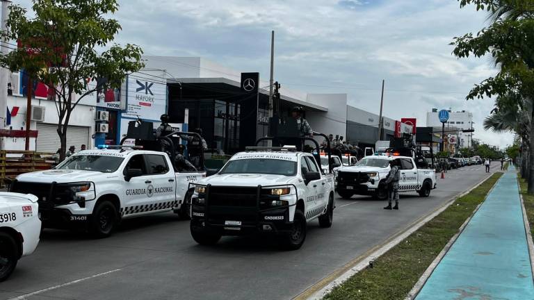 Autoridades estatales reforzarán la presencia de corporaciones de seguridad en Mazatlán como parte del operativo vacacional de verano.