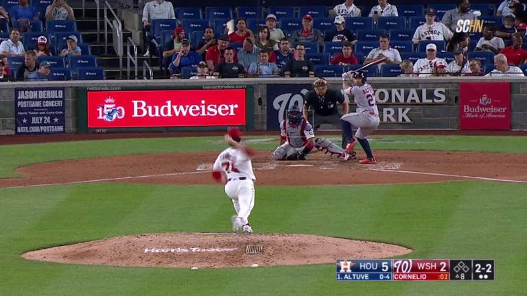 José Altuve se fue para la calle en el triunfo de los Astros.