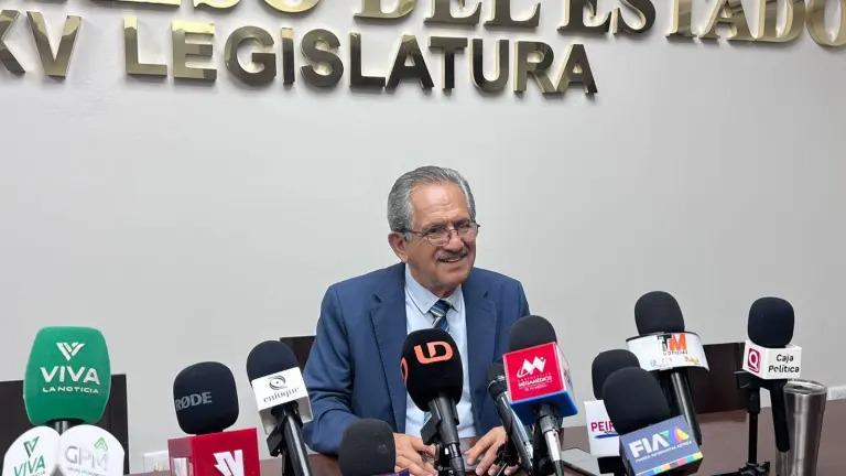 Manuel de Jesús Guerrero explicó que esta situación podría ser considerada por el Congreso únicamente si se llegara a presentar una falta que afectara de manera completa la operación del Poder Legislativo.