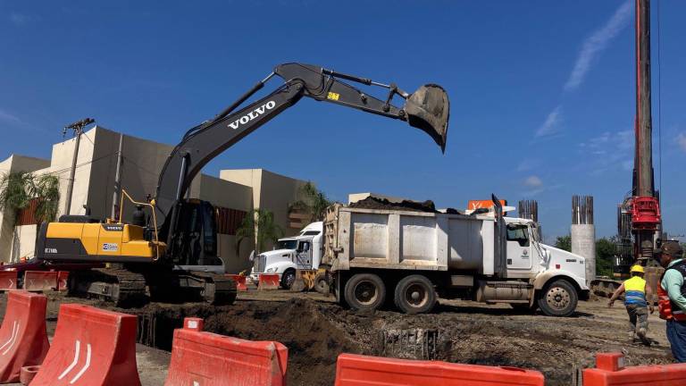 El presupuesto de la obra es de 350 millones de pesos, y su objetivo es apoyar con la movilidad vehicular en la salida norte de Mazatlán.