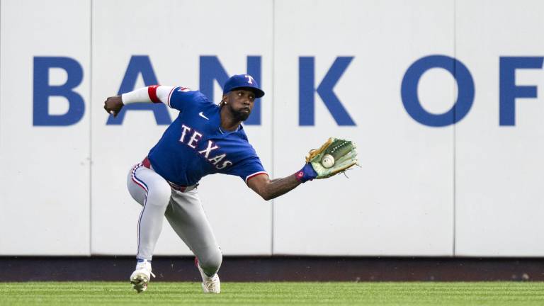 Andrew McCutchen firma con Bravos de Atlanta y buscará regresar a las Grandes Ligas.