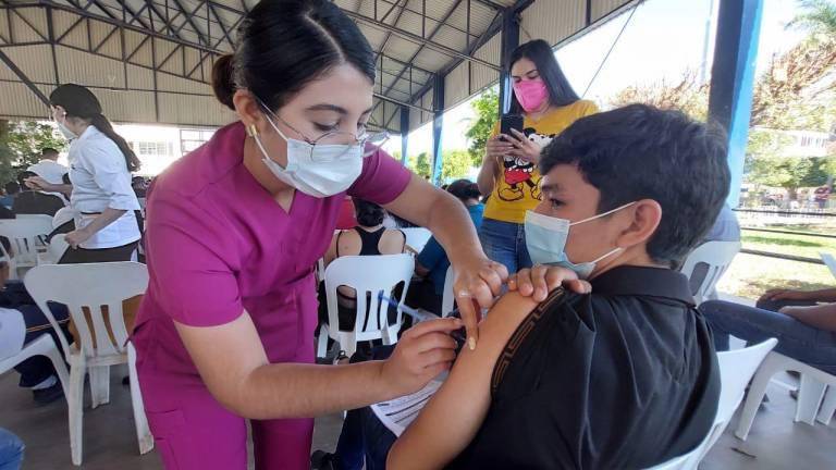 Centros de vacunación Covid para rezagados y adolescentes hasta el 25 de junio, en Culiacán