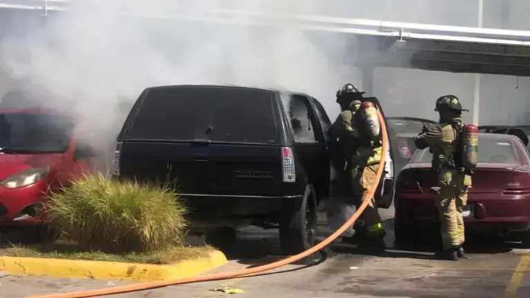 Uno de los factores que suelen repetirse con frecuencia es que los autos siniestrados suelen haber salido recientemente de un taller donde se hicieron reparaciones al sistema de aire acondicionado.