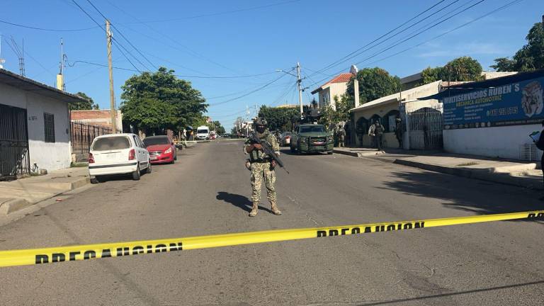 El hecho se reportó en la calle Constituyente Alberto Terrones, entre la avenida Fernando Cuén y la calle Cruz Medina.