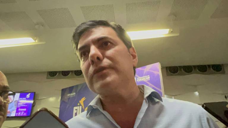 José Ernesto Peñuelas señaló que no existe registro de bajas recientes de policías y que solo se han autorizado jubilaciones y retiros voluntarios.