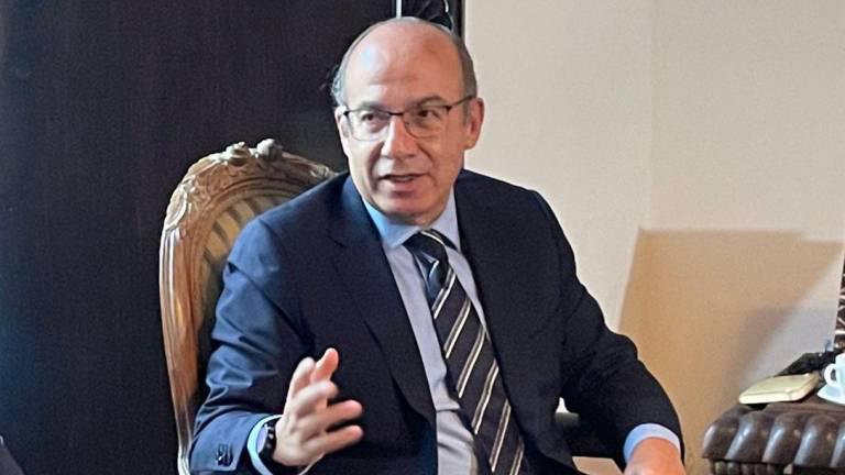 Felipe Calderón Hinojosa, fue presidente de México del 1 de diciembre de 2006 al 30 de noviembre de 2012.