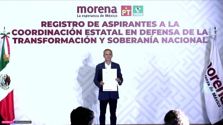 Gerardo Octavio Vargas Landeros formalizó este sábado su registro como aspirante a la Coordinación Estatal en Defensa de la Transformación y la Soberanía Nacional por el estado de Sinaloa.