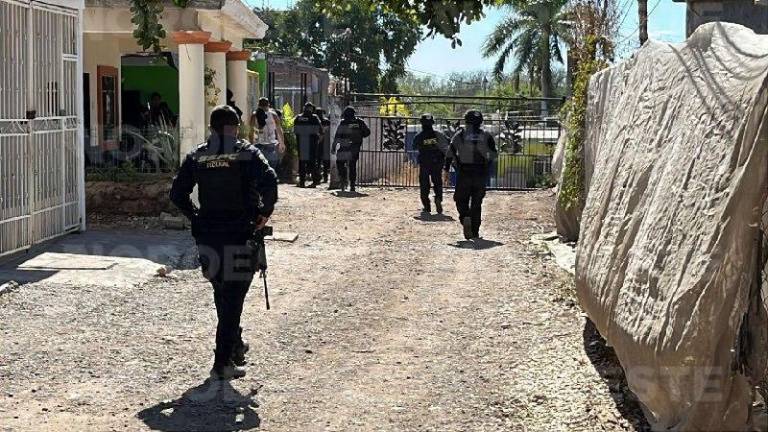 Elementos de la SSPC resguardaron la zona donde un joven fue asesinado a balazos en Bellavista.