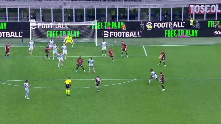 La derrota deja al Milan sin opciones de título y aumenta la presión sobre Allegri y sus jugadores.