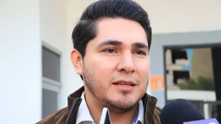 En total quedarían pendientes a liquidar 2 mil 879 millones de pesos que alcanzarían a la siguiente administración.