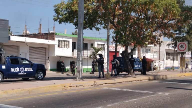 Villa Unión se mantiene bajo resguardo.