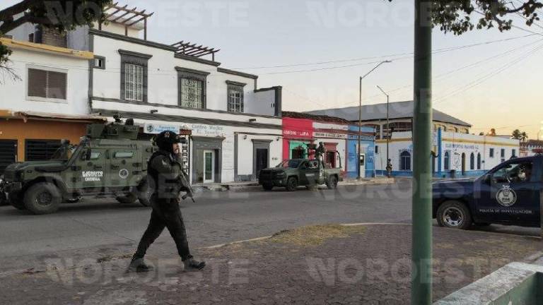 Habitantes de Chilillos y Potrerillos reportaron un enfrentamiento armado; autoridades no han confirmado los hechos.