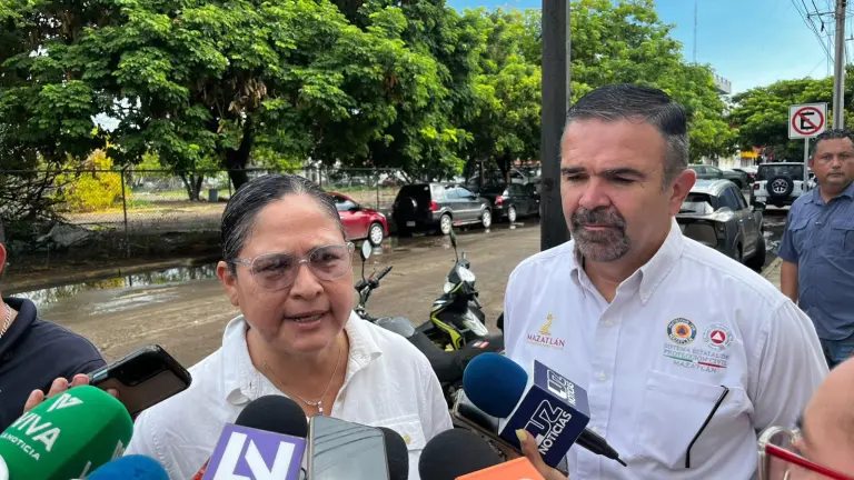 Las lluvias de la semana pasada en Mazatlán ocasionaron que 133 familias registraran pérdida total de sus muebles, informó la Alcaldesa Minerva Osuna Zavala.