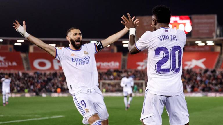 Karim Benzema y Vinicius anotaron en la victoria del Real Madrid.
