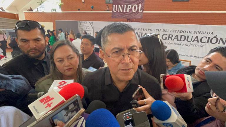 Óscar Rentería Schazarino, Secretario de Seguridad Pública de Sinaloa, habla de las investigaciones y resultados de robo de vehículos.