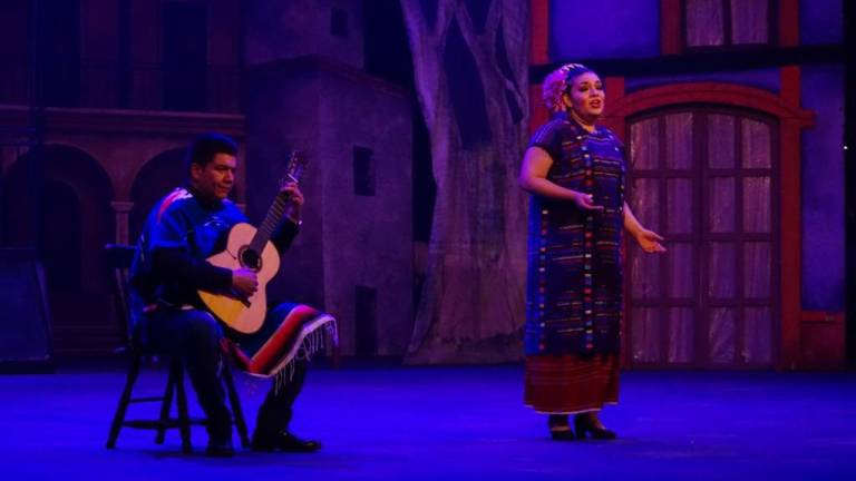 Honran la cultura mexicana en el TAP de Mazatlán
