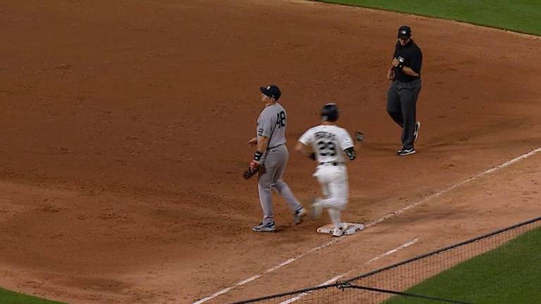 Piratas adquieren a Camilo Doval en canje con los Yanquis.