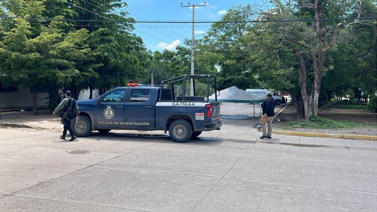 El cuerpo de Jesús Manuel quedó tendido sobre el asfalto en una de las calles de la comunidad de “El Tamarindo.