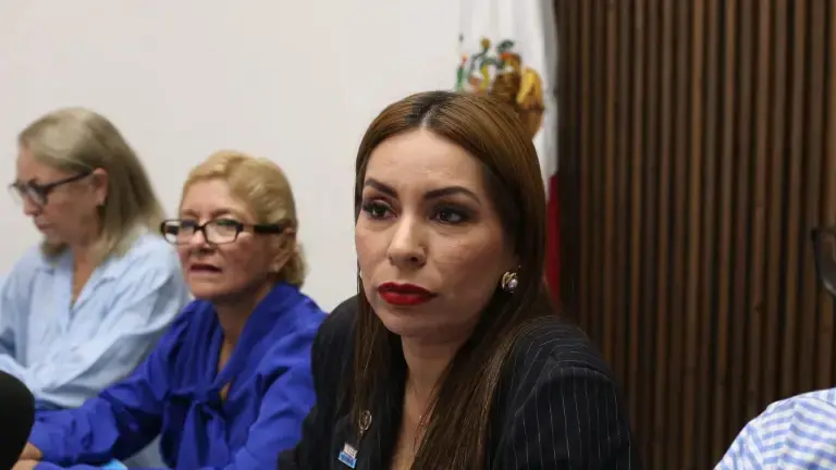 La dirigente del PAN en Sinaloa habla de la crisis de violencia en Sinaloa.