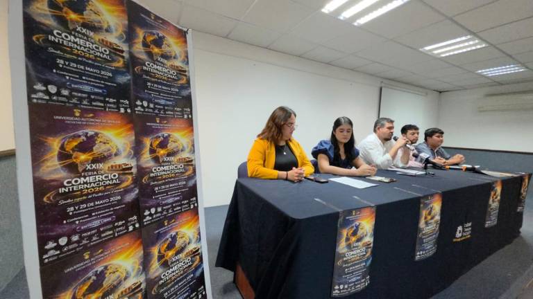 Conferencia de prensa para anunciar la organización de la Feria de Comercio Internacional de la UAS.