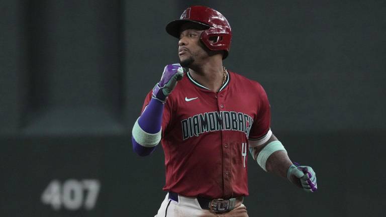 Ketel Marte seguirá con los Diamondbacks en 2026.