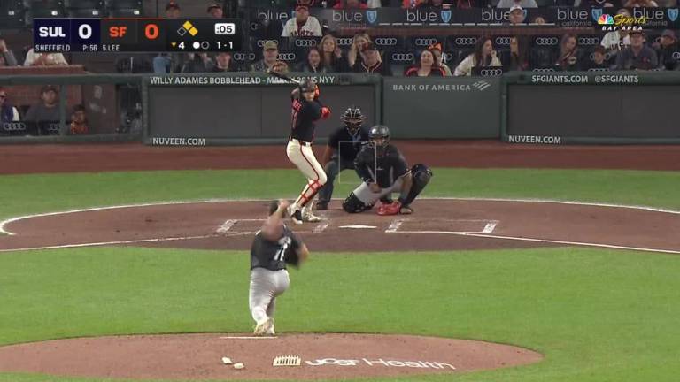 Jung Hoo Lee conecta jonrón de tres carreras en la baja de la cuarta y pone a San Francisco arriba 3-0.
