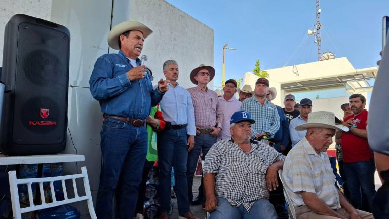 Baltazar Valdez, líder del Frente Nacional para el Rescate del Campo Mexicano, anunció la posible radicalización del movimiento tras las negociaciones fallidas.