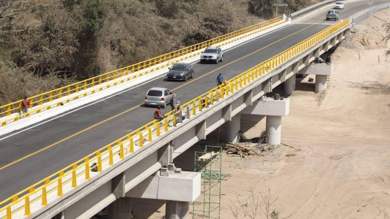 En su gira por Sinaloa, AMLO inaugurará el puente El Quelite