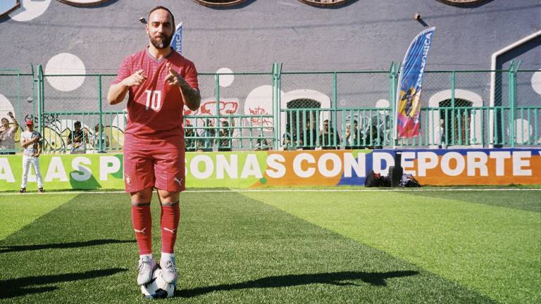 En la antesala del histórico México vs Portugal en el Estadio Azteca, las Leyendas de Portugal realizaron actividades especiales en la Ciudad de México para acercarse a la afición.