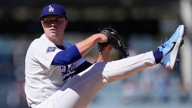 Tarik Skubal se vio dominante en el montículo del Dodger Stadium.