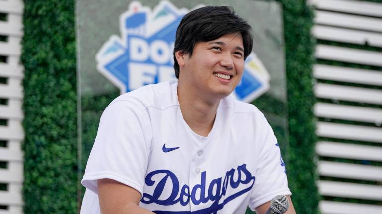 Ohtani confía en que podrá jugar como BD de Dodgers desde el Día Inaugural