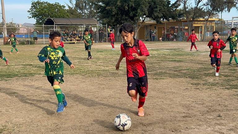 El Torneo de Futbol Interacademias en el Club Deportivo Muralla vivió una jornada cargada de goles en distintas categorías.