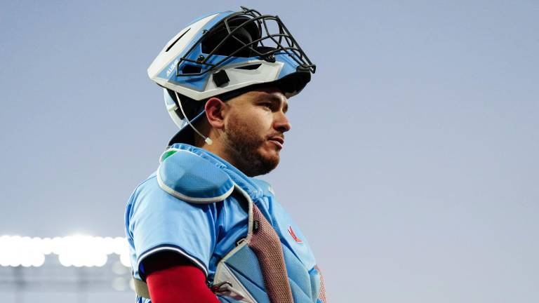 Kirk también está haciendo historia para México.