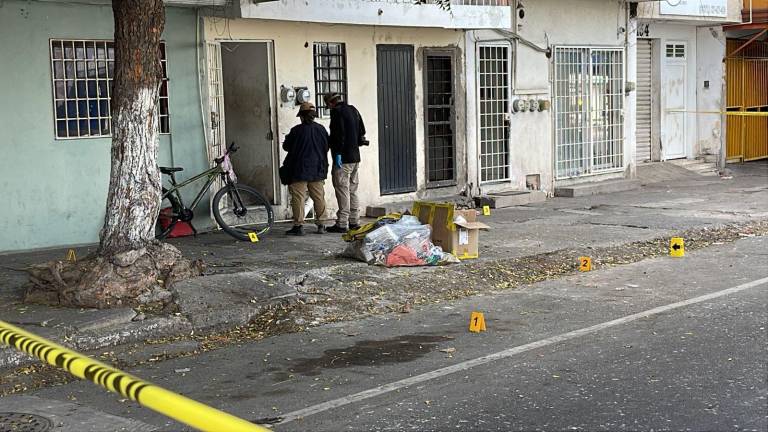 Édgar circulaba en bicicleta por la zona cuando fue interceptado y agredido a golpes, previo a ser atacado a balazos.