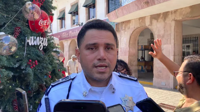 Óscar Ernesto García Peinado, Subdirector de la Unidad de Vialidad en Mazatlán.