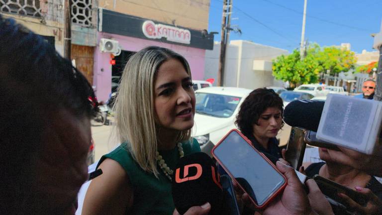 La Alcaldesa de Mazatlán Estrella Palacios Domínguez señala que aún no ha definido si buscará la reelección.