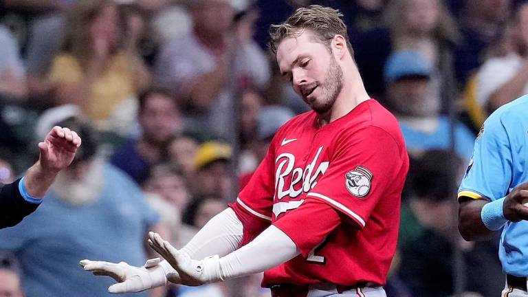 Los Rojos sacaron un triunfo de oro en Milwaukee y ahora tienen el destino en sus manos.