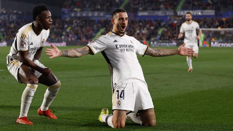 Con doblete de Joselu, Real Madrid retoma el liderato