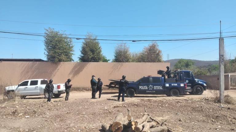 Aseguran vehículos, droga y un campestre en la zona del Tule, en Culiacán