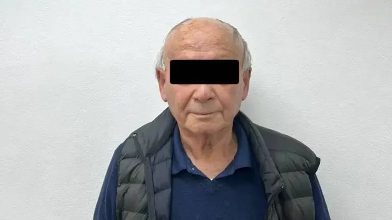 Billy Alvarez está delicado de salud.