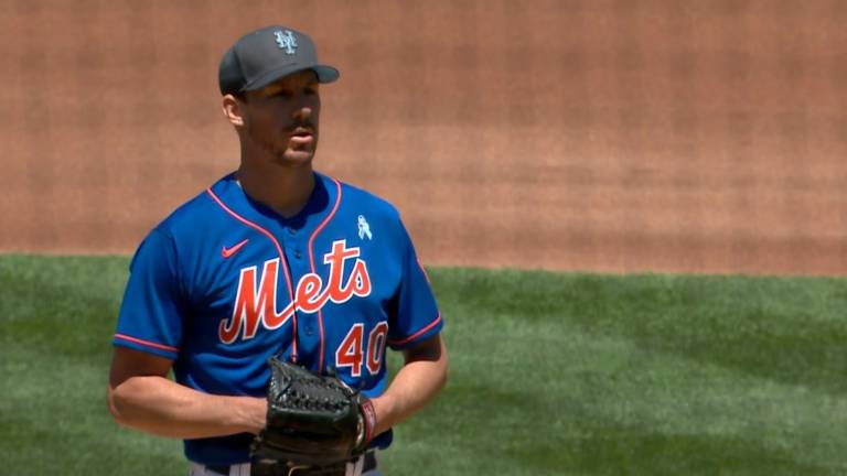 Chris Bassitt fue colocado en lista de lesionados.