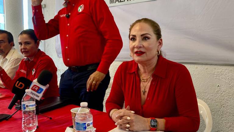 Maribel Chollet Morán presentará una denuncia contra la Alcaldesa de Mazatlán y el Secretario del Ayuntamiento.
