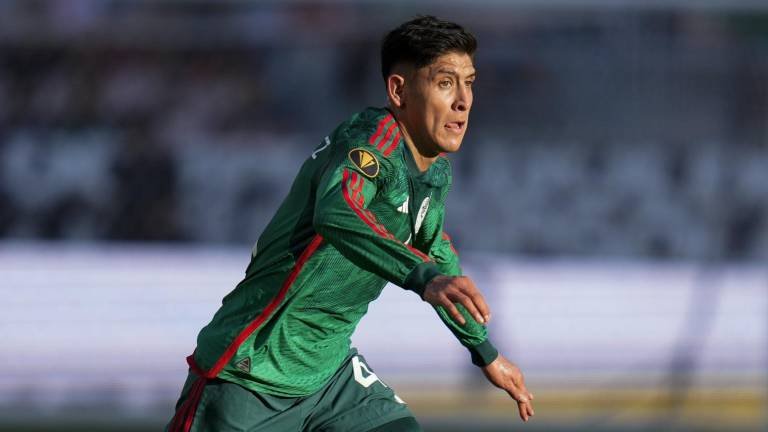 Edson Álvarez, en duda para el juego contra Jamaica en Copa Oro