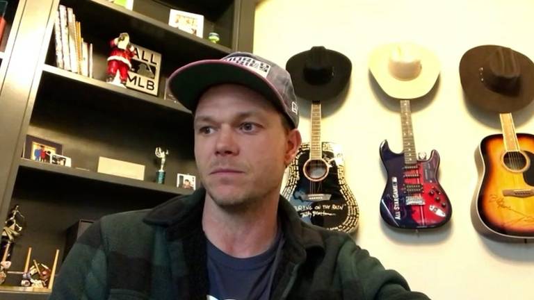 Sonny Gray aportará su experiencia a la parte media de la rotación de los Medias Rojas.