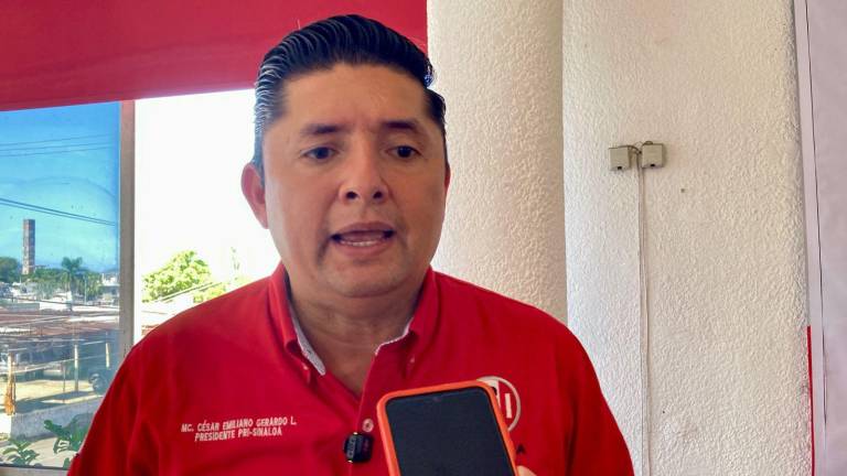 Gerardo Lugo reiteró que eso está pasando en Mazatlán y desafortunadamente se tienen gobiernos morenistas que no se preocupan por garantizar la seguridad de la ciudadanía.