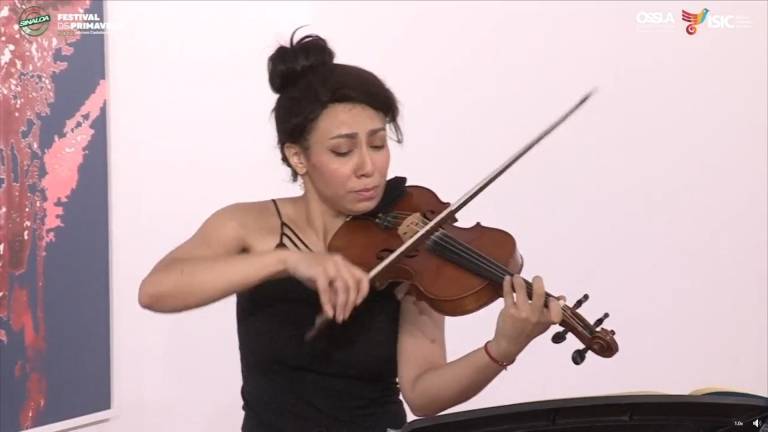 Comparte violinista el virtuosismo de Bach