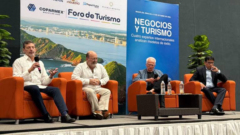 Especialistas del sector turístico comparten en Mazatlán las expectativas que tiene esta industria y los retos que enfrenta.
