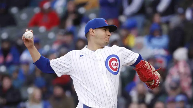 Con su sinker funcionando y el viento a favor, Javier Assad limitó a Nueva York a una sola carrera.