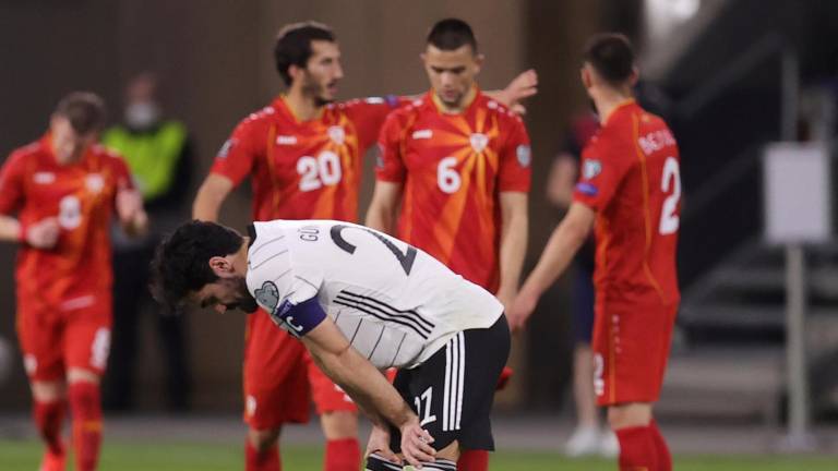 Alemania es derrotado por los macedonios.